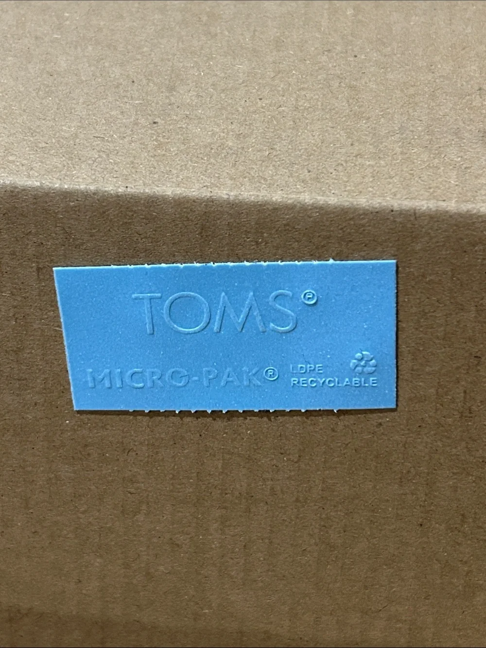 Black slip on Toms - Picture 2 of 6
